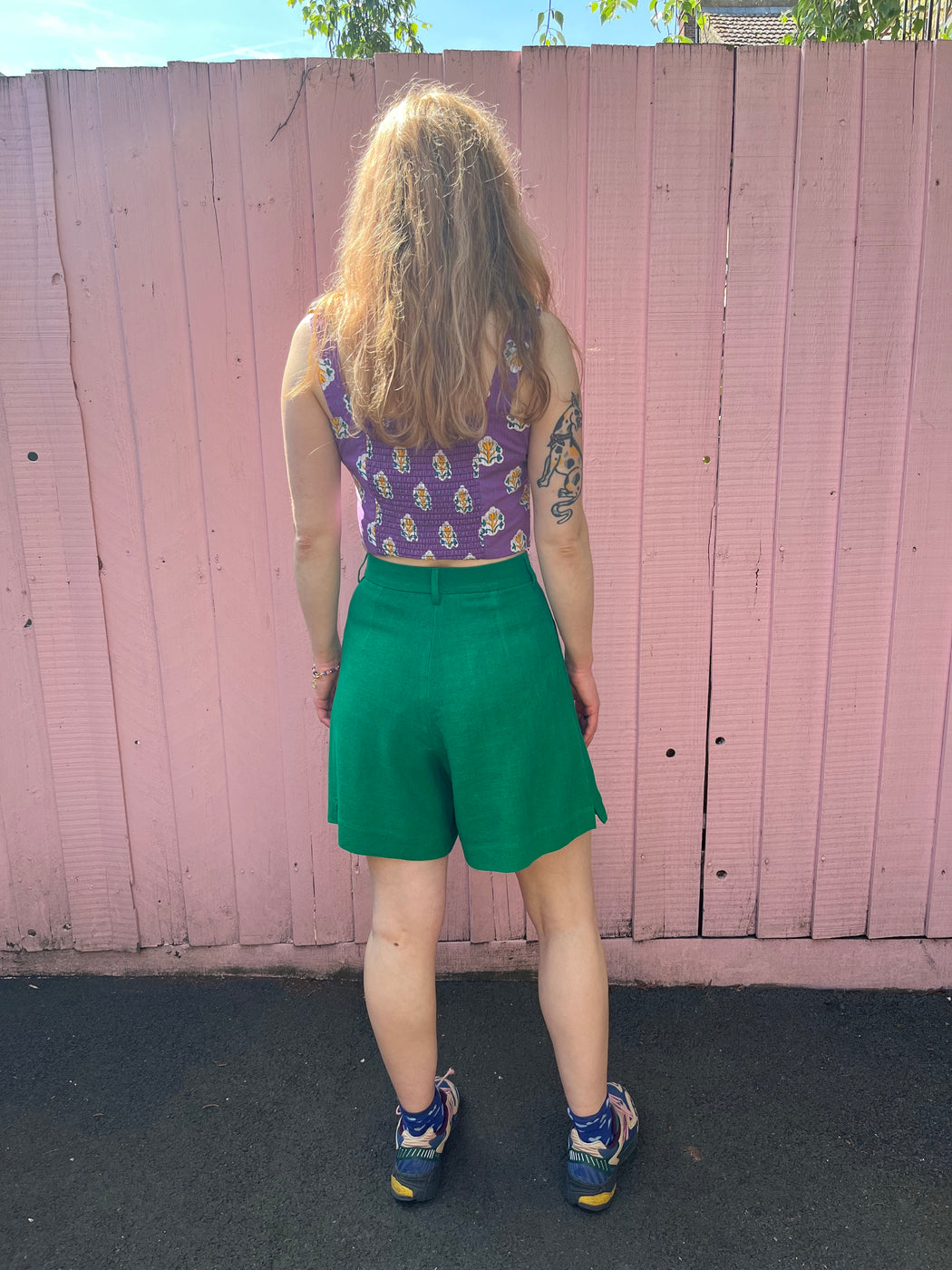 Lowie Linen Viscose Emerald Pleat Shorts