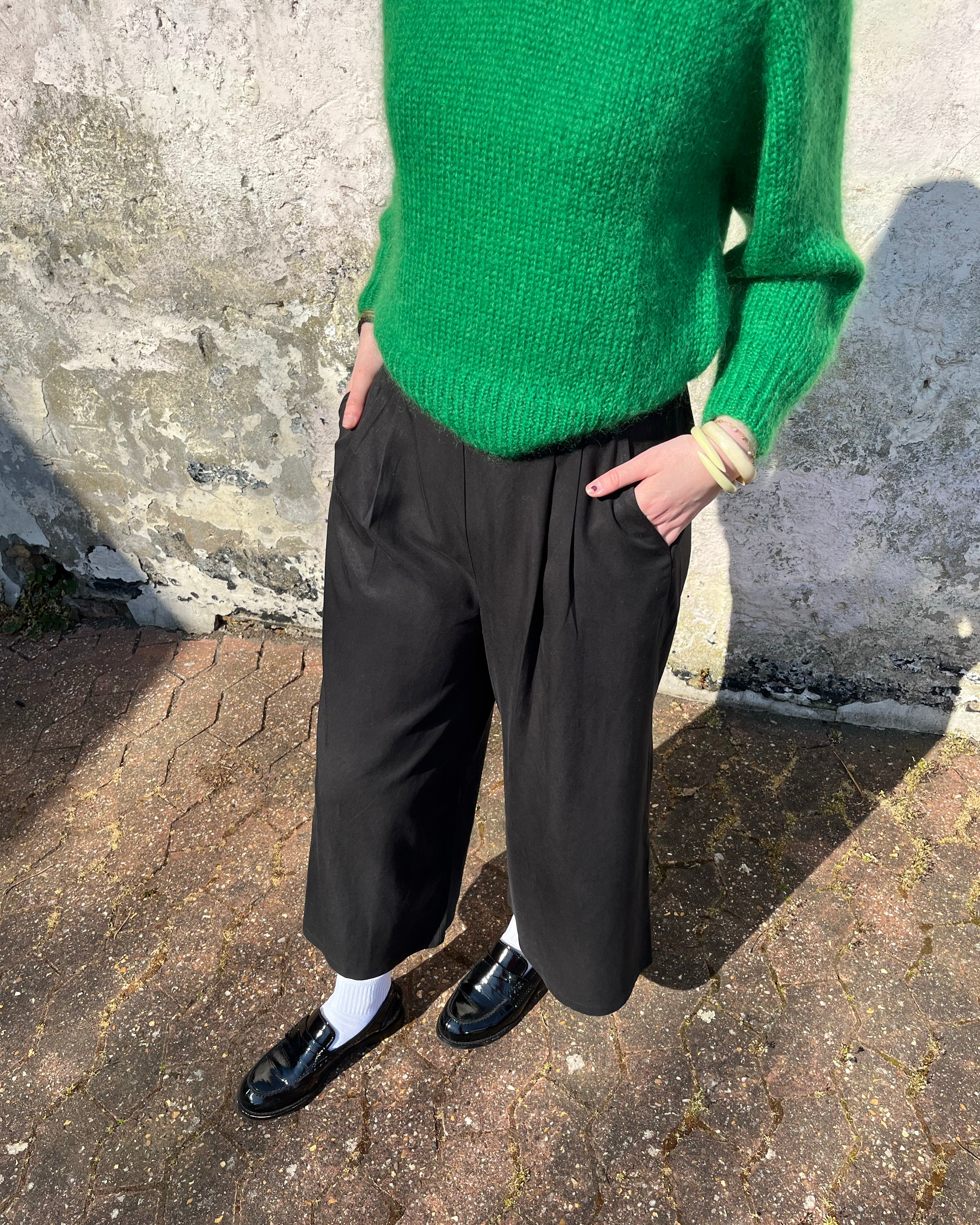 Lowie Black Lyocell Wide Leg Trouser 1