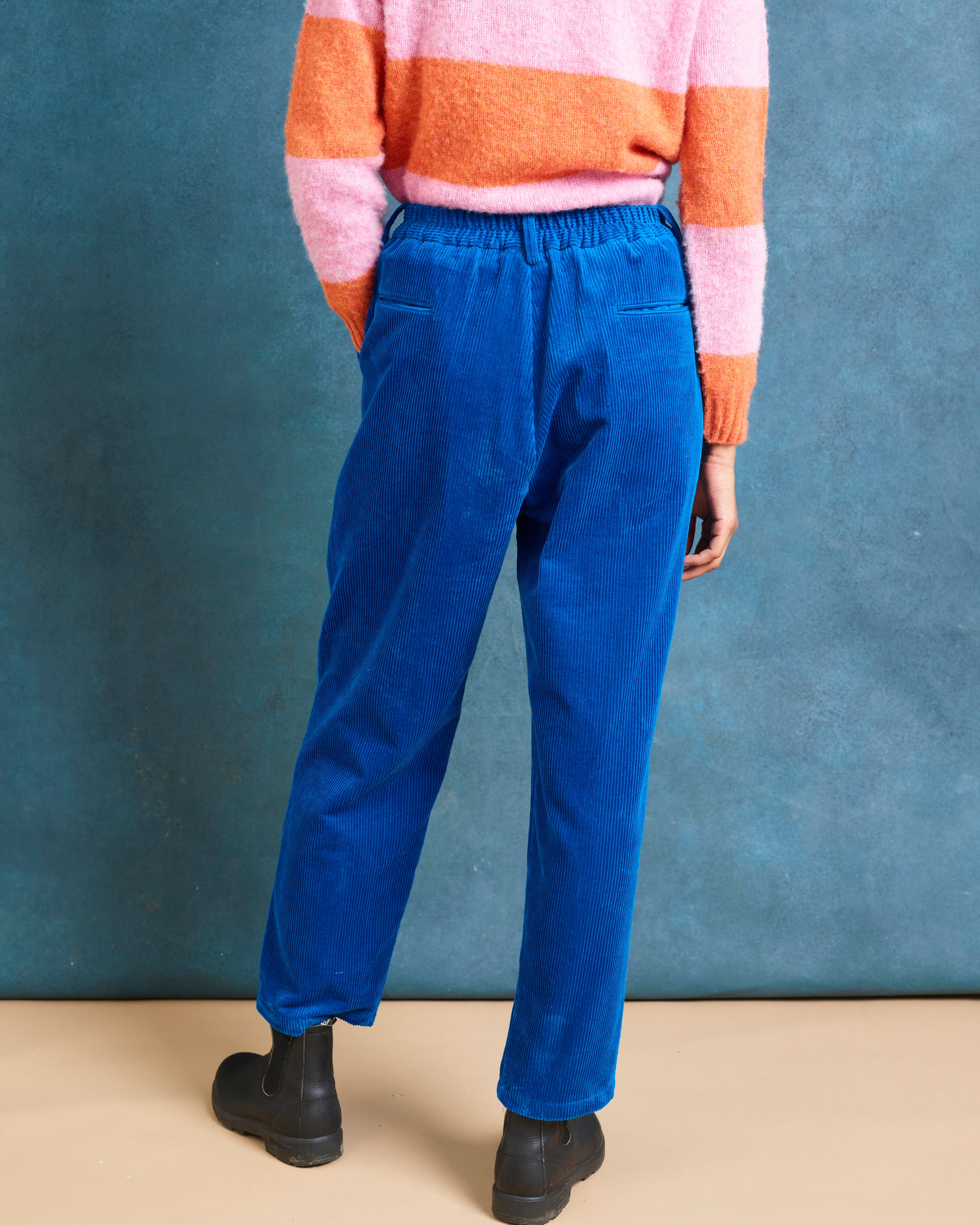 Lowie Cobalt Corduroy Easy Trouser