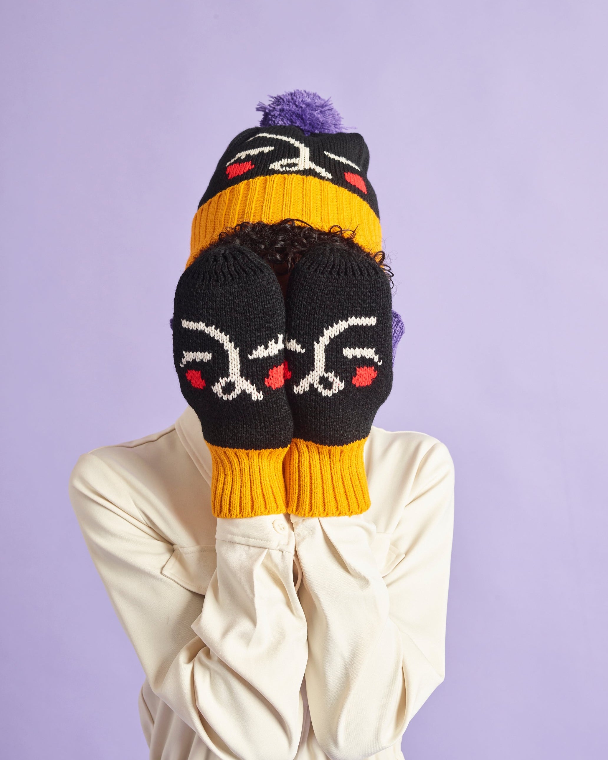 Miss Pompom Abstract Mittens