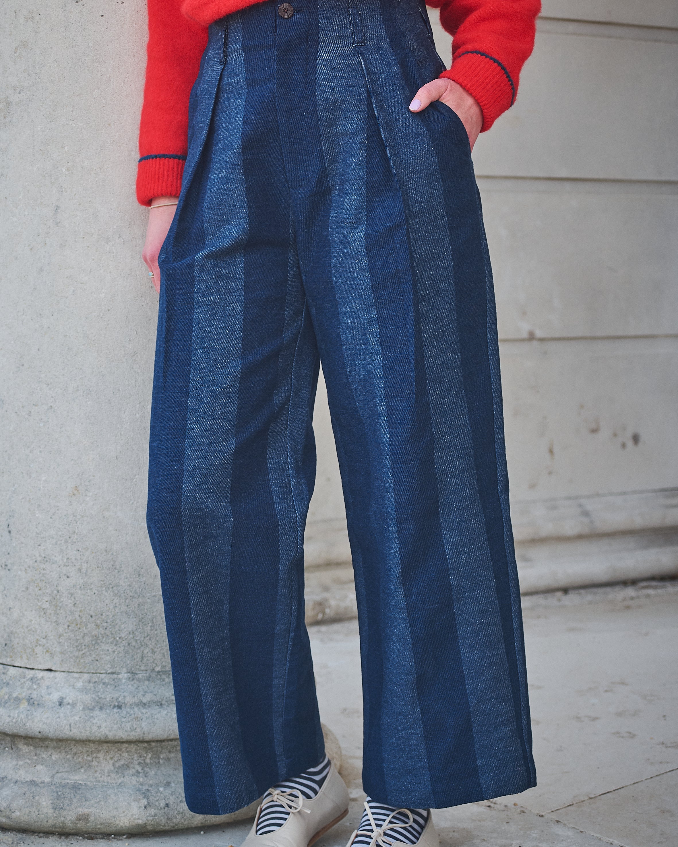 Lowie strip denim pleat trouser