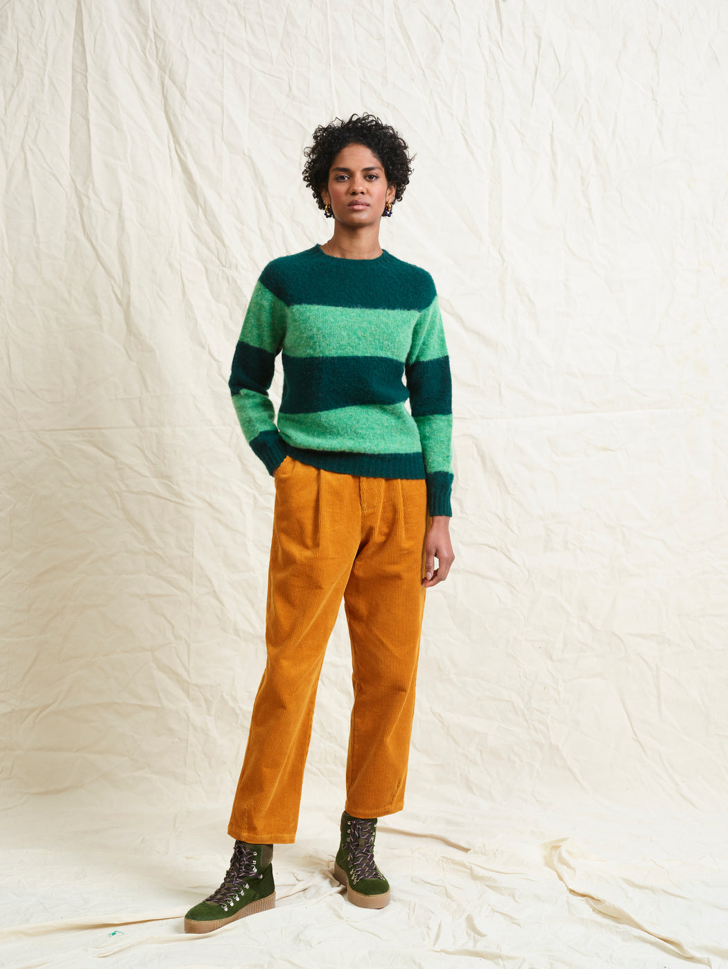 Lowie Gold Corduroy Easy Trouser