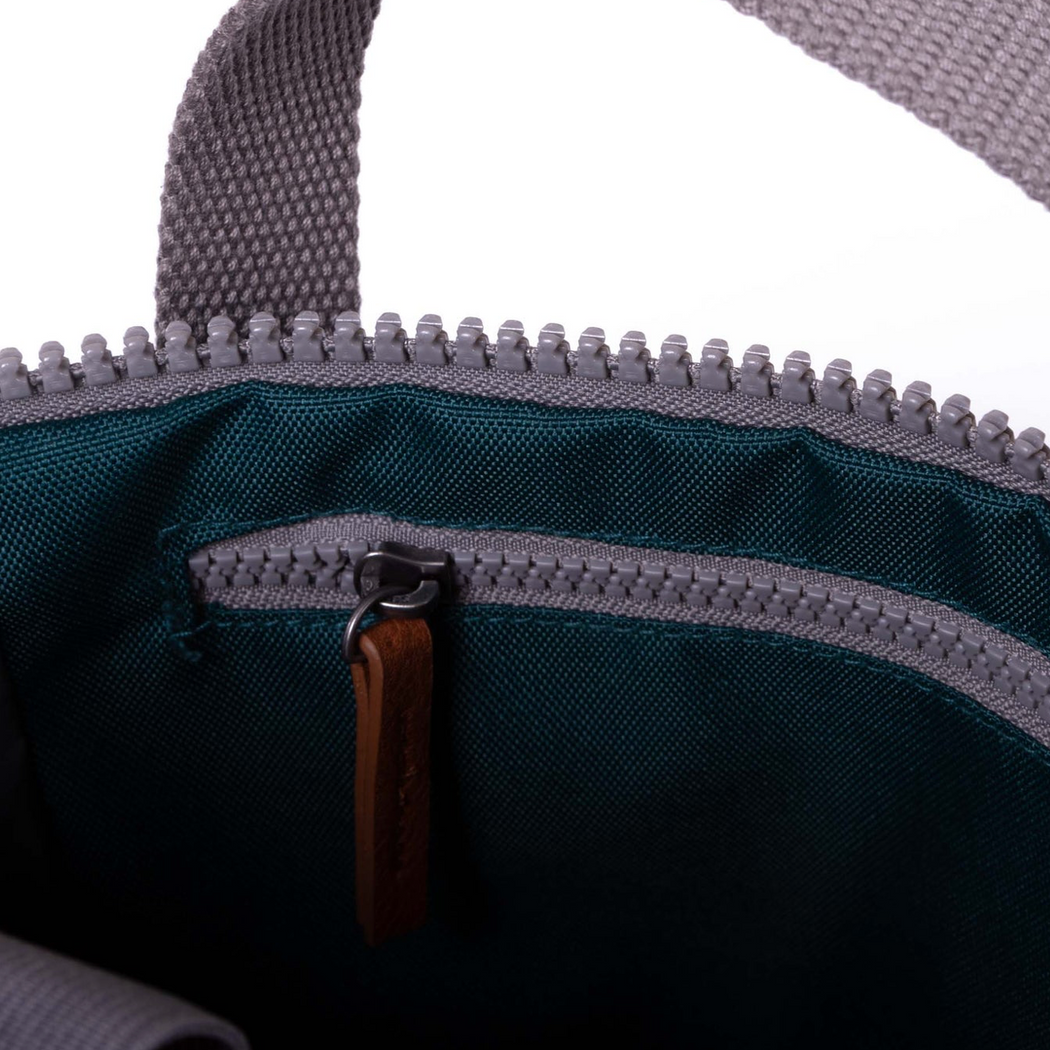 Roka Finchley A Medium Sustainable Teal Rucksack