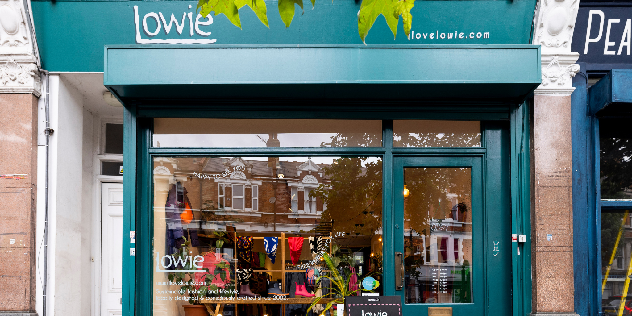 Lowie Gift Guide: For The Ones You Love