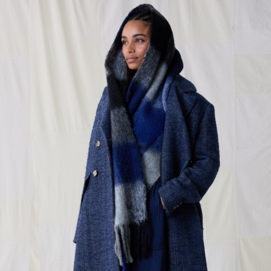 Leon & Harper Blue Elton Scarf