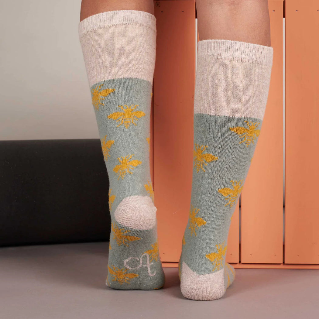 Catherine Tough Womens Sage Bee Knee Socks